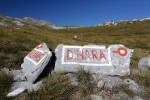 Dinara trail signs